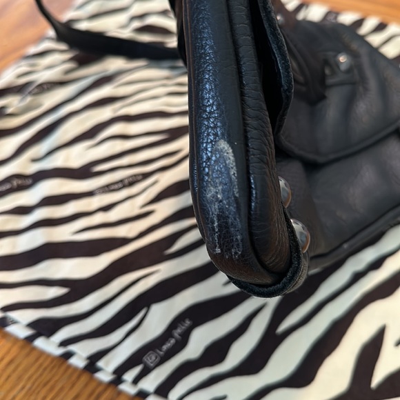 Linea Pelle Black Leather Crossbody Bag - Picture 8 of 9